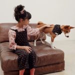 Camisa rosa de flores - Imagen 4