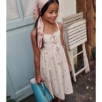 Vestido crudo flores bordadas - Imagen 2
