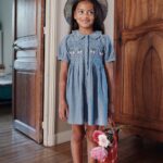 Vestido Denim Bordados - Imagen 4