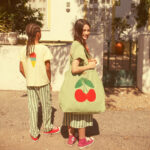 Camiseta verde cerezas - Imagen 4